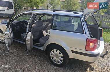 Универсал Volkswagen Passat 2000 в Стрые