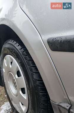 Седан Volkswagen Passat 2001 в 