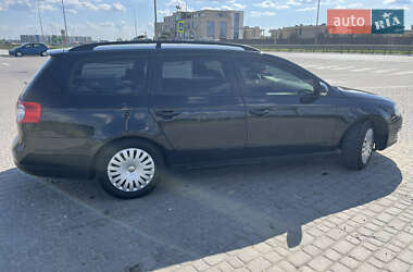Універсал Volkswagen Passat 2006 в 