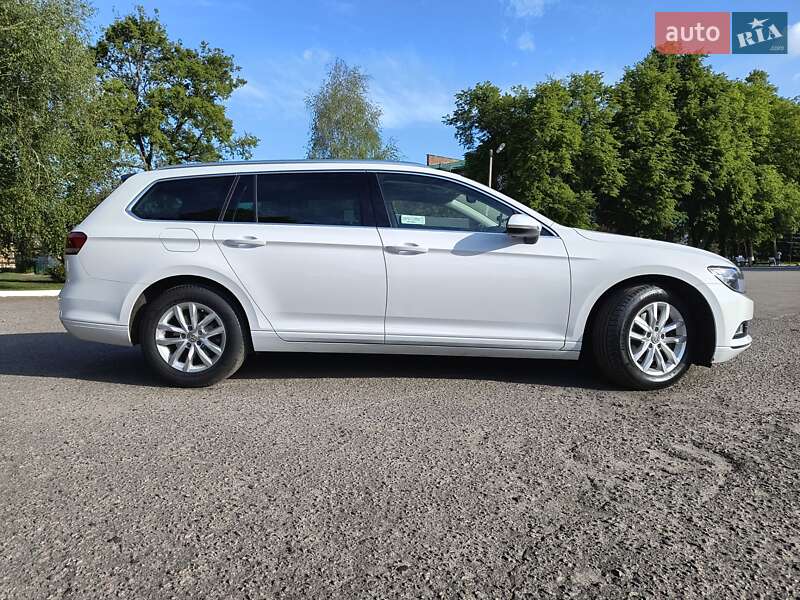 Универсал Volkswagen Passat 2017 в Полтаве