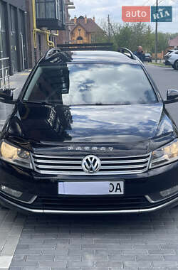 Універсал Volkswagen Passat 2011 в Полтаві