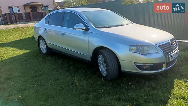 Седан Volkswagen Passat 2006 в Буске