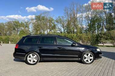 Універсал Volkswagen Passat 2006 в 