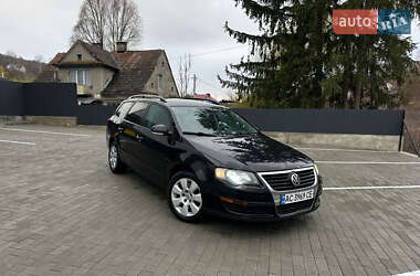 Универсал Volkswagen Passat 2006 в Кременце