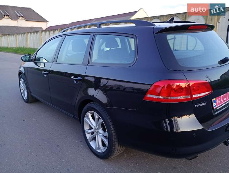 Универсал Volkswagen Passat 2011 в Калуше фото 14 Универсал Volkswagen Passat 2011 в Калуше