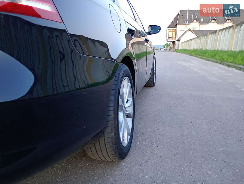 Универсал Volkswagen Passat 2011 в Калуше фото 16 Универсал Volkswagen Passat 2011 в Калуше
