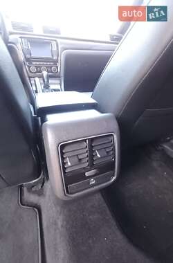 Седан Volkswagen Passat 2015 в 