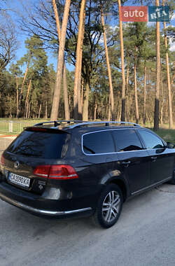 Універсал Volkswagen Passat 2012 в 