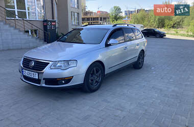 Универсал Volkswagen Passat 2005 в Сторожинце