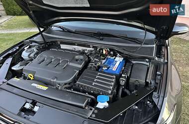 Седан Volkswagen Passat 2021 в 