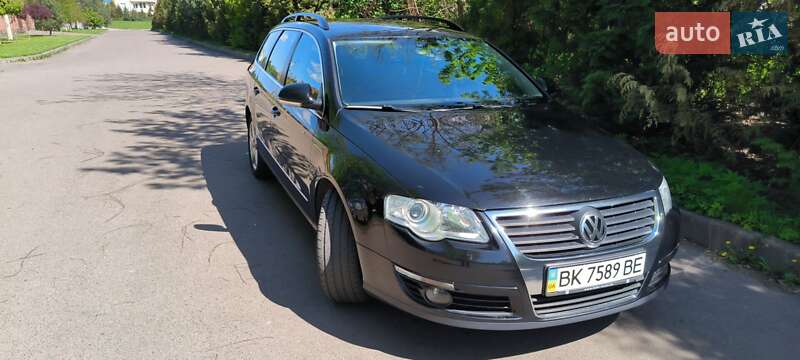 Универсал Volkswagen Passat 2008 в Ровно