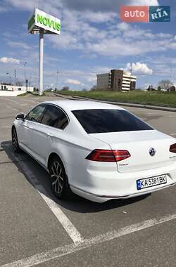 Седан Volkswagen Passat 2016 в 