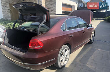 Седан Volkswagen Passat 2013 в 