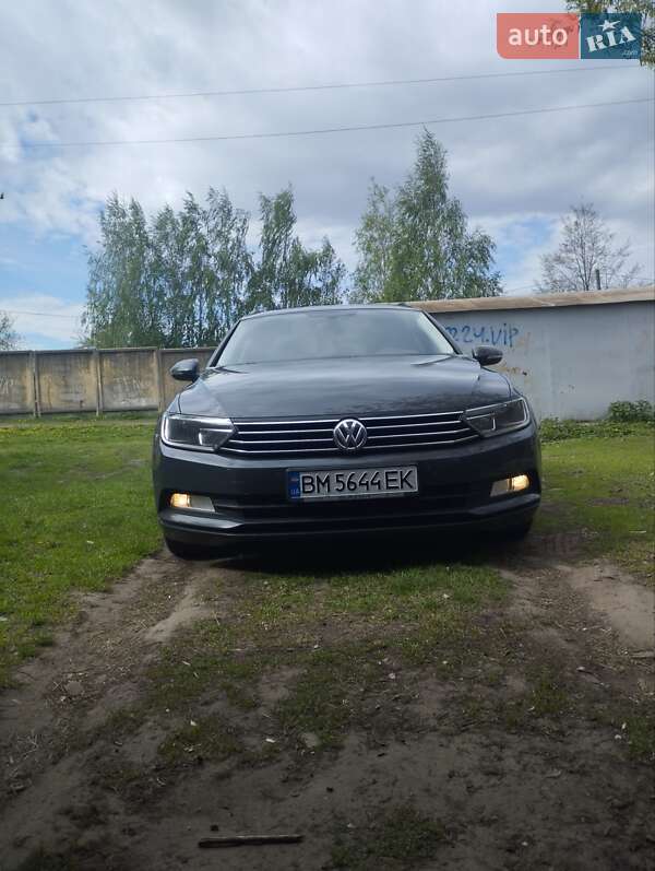 Универсал Volkswagen Passat 2016 в Батурине