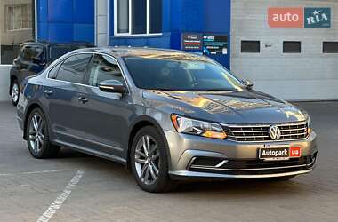 Седан Volkswagen Passat 2016 в 