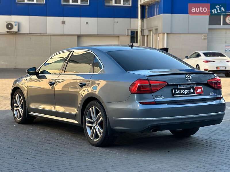 Седан Volkswagen Passat 2016 в Одесі