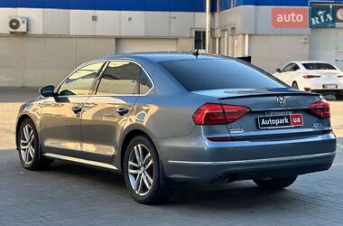 Седан Volkswagen Passat 2016 в 
