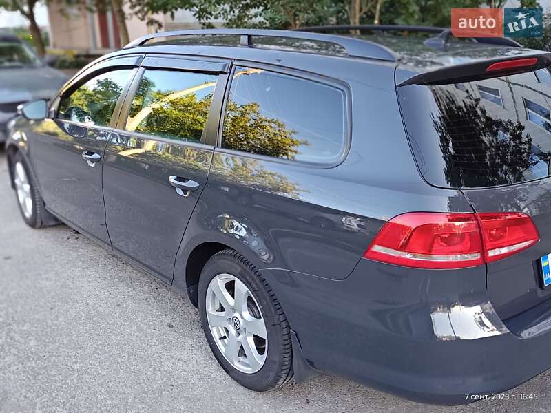 Универсал Volkswagen Passat 2012 в Харькове