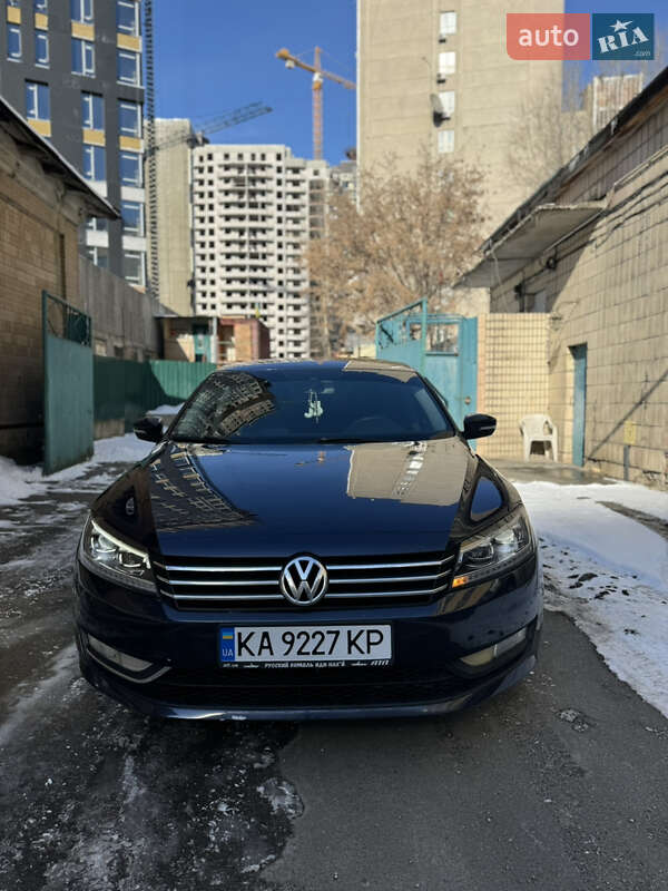 Седан Volkswagen Passat 2015 в 