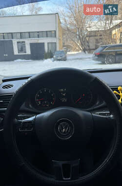 Седан Volkswagen Passat 2015 в 