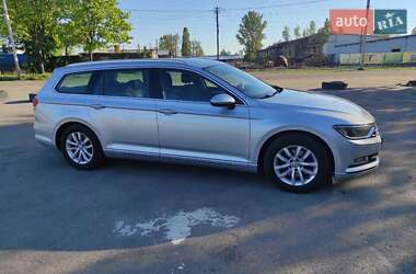 Универсал Volkswagen Passat 2015 в 