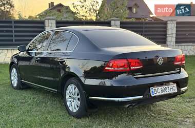 Седан Volkswagen Passat 2011 в 