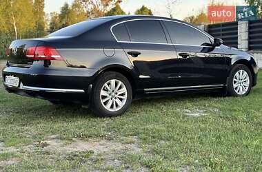 Седан Volkswagen Passat 2011 в 
