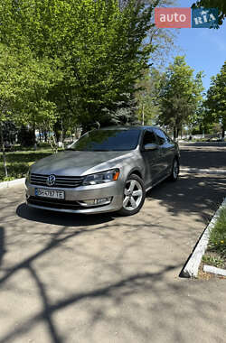 Седан Volkswagen Passat 2011 в Подільську
