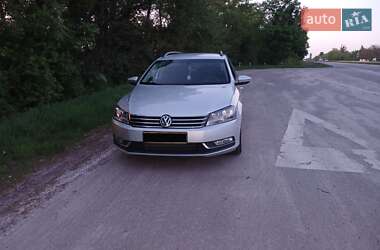 Volkswagen Passat 2011 Volkswagen Passat 2011