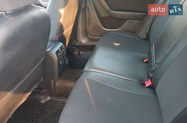 Універсал Volkswagen Passat 2011 в  фото 14 Універсал Volkswagen Passat 2011 в