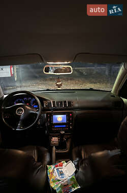 Универсал Volkswagen Passat 2005 в 