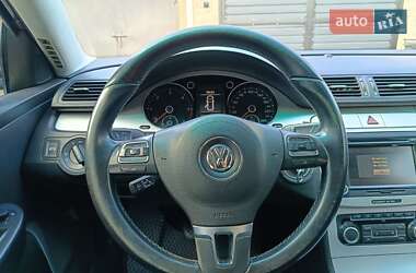 Универсал Volkswagen Passat 2010 в 