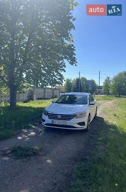 Седан Volkswagen Passat 2021 в Кропивницком