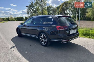 Універсал Volkswagen Passat 2020 в Львові