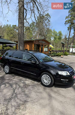 Універсал Volkswagen Passat 2008 в 