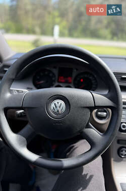 Універсал Volkswagen Passat 2008 в 