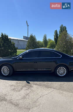 Седан Volkswagen Passat 2016 в 