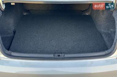 Седан Volkswagen Passat 2017 в 