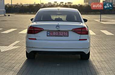 Седан Volkswagen Passat 2017 в 