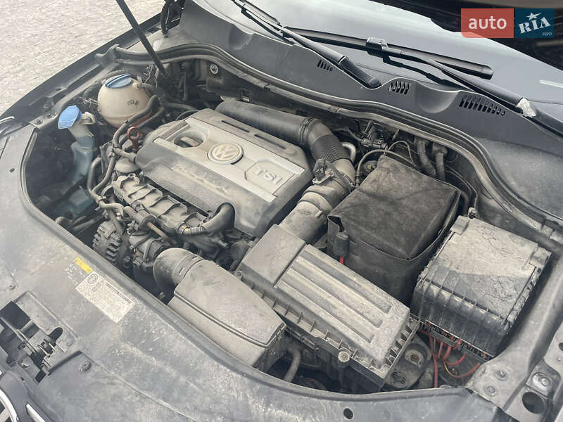 Седан Volkswagen Passat 2013 в Тернополе