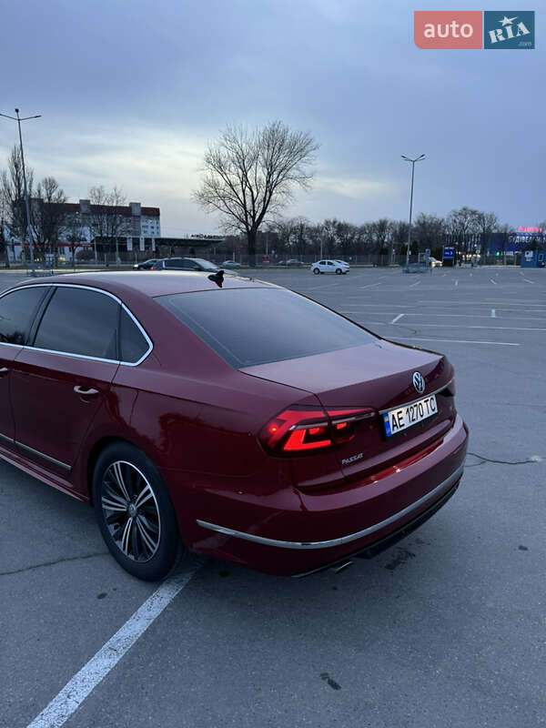 Седан Volkswagen Passat 2016 в Днепре фото 15 Седан Volkswagen Passat 2016 в Днепре