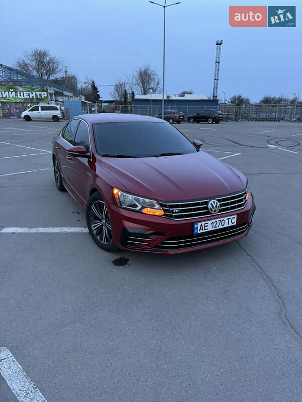 Седан Volkswagen Passat 2016 в Днепре фото 20 Седан Volkswagen Passat 2016 в Днепре