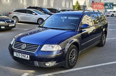 Универсал Volkswagen Passat 2004 в Киеве