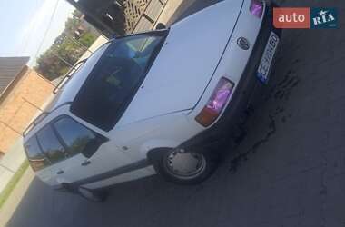 Універсал Volkswagen Passat 1991 в Коровії