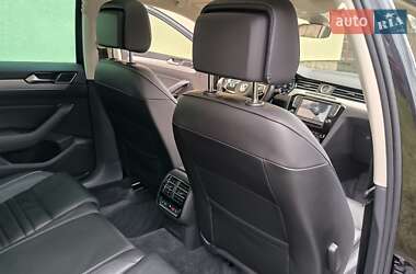 Універсал Volkswagen Passat 2017 в 