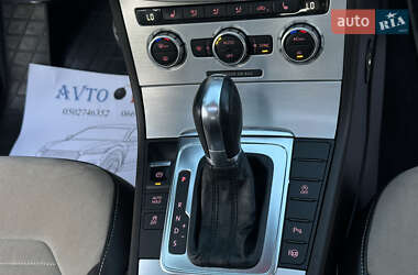 Універсал Volkswagen Passat 2012 в 