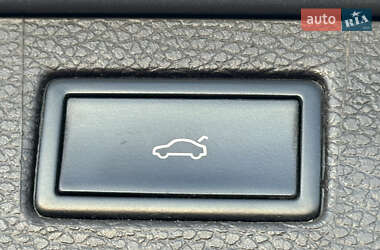 Універсал Volkswagen Passat 2012 в 
