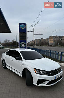 Седан Volkswagen Passat 2017 в 
