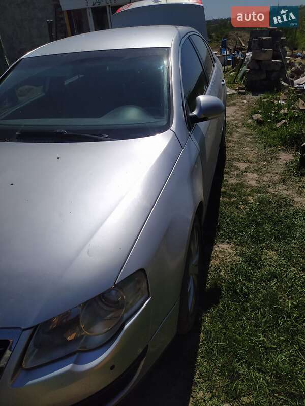 Седан Volkswagen Passat 2008 в Кропивницком