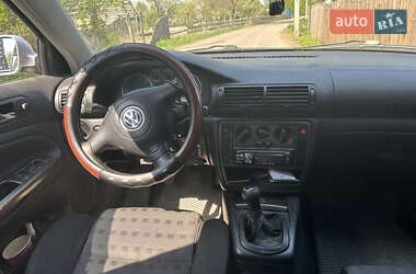 Седан Volkswagen Passat 2001 в Овруче